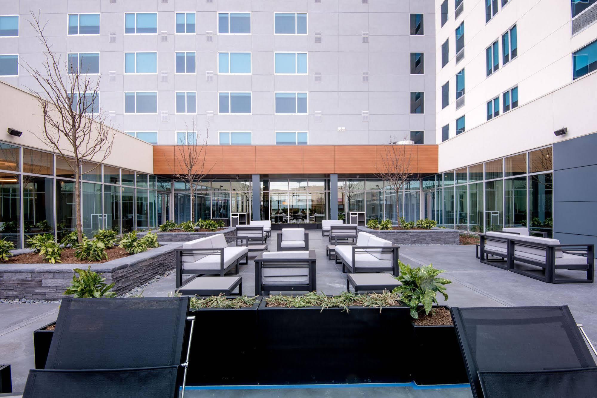 Aloft Dallas Love Field Exteriör bild